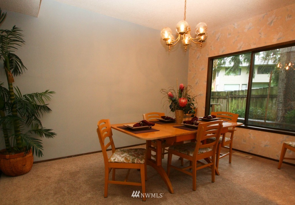 14104 150th Place Southeast Renton, WA 98059 - Photo 7 of 15 Gallery Image 7