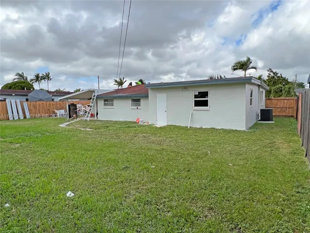 $4,099 | 11962 Southwest 37th Terrace, Miami, FL 33175