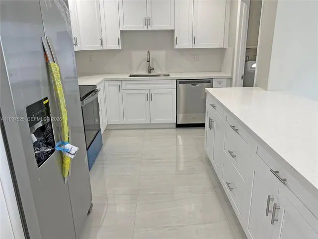 $4,099 | 11962 Southwest 37th Terrace, Miami, FL 33175