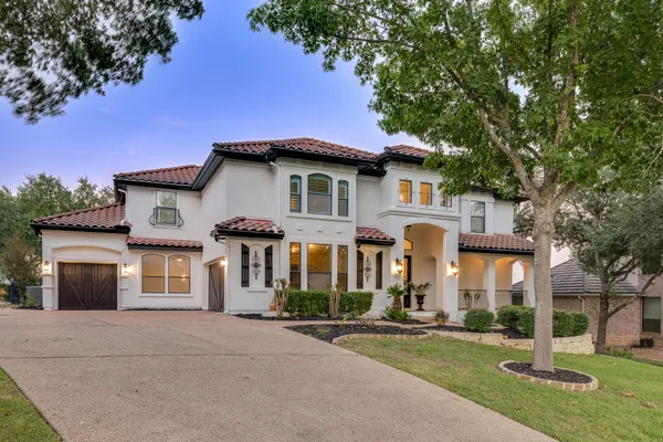 $1,499,994 | 11516 Eagles Glen Drive, Austin, TX 78732