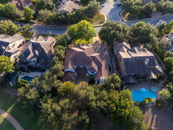 $1,499,994 | 11516 Eagles Glen Drive, Austin, TX 78732