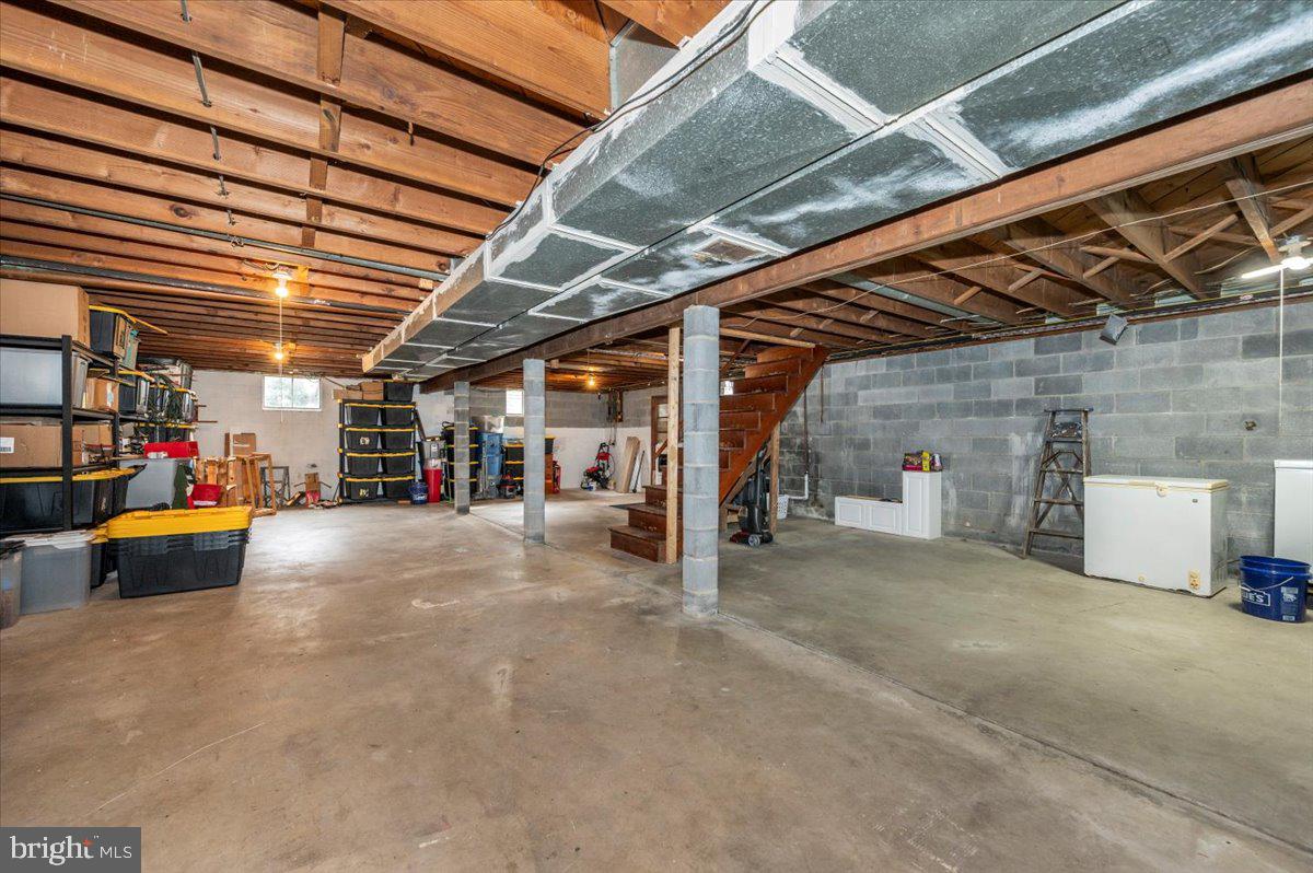 12150 Hopewell Road Hagerstown, MD 21740 - Photo 25 of 36 Gallery Image 25