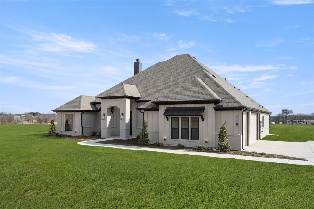 115 Blackstar Lane Decatur, TX 76234 - Photo 2 of 29 115 Blackstar- front-2