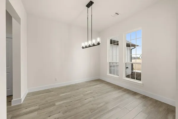 $727,900 | 115 Blackstar Lane, Decatur, TX 76234