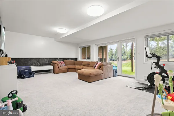 $579,900 | 110 Old Crossing Drive, Baltimore, MD 21208