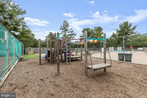 $579,900 | 110 Old Crossing Drive, Baltimore, MD 21208