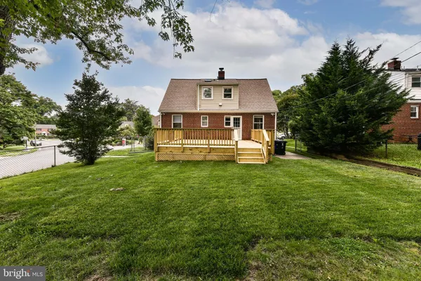 $4,800 | 5021 24th Street North, Arlington, VA 22207