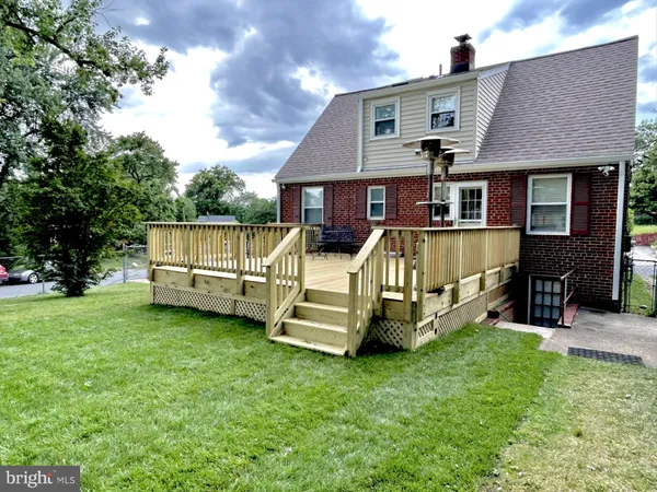 $4,800 | 5021 24th Street North, Arlington, VA 22207