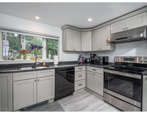 12 Edgemere Road Lynnfield, MA 01940 - Photo 1 of 21 Gallery Image 1