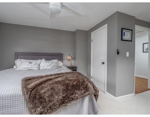 12 Edgemere Road Lynnfield, MA 01940 - Photo 15 of 21 Gallery Image 15