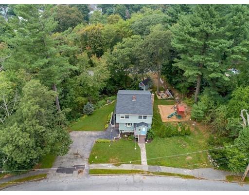12 Edgemere Road Lynnfield, MA 01940 - Photo 20 of 21 Gallery Image 20