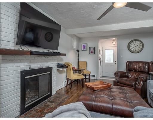 12 Edgemere Road Lynnfield, MA 01940 - Photo 9 of 21 Gallery Image 9