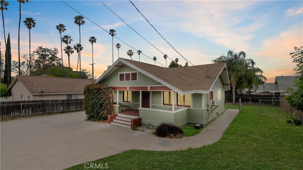 4781 Brockton Avenue Riverside, CA 92506 - Photo 1 of 46