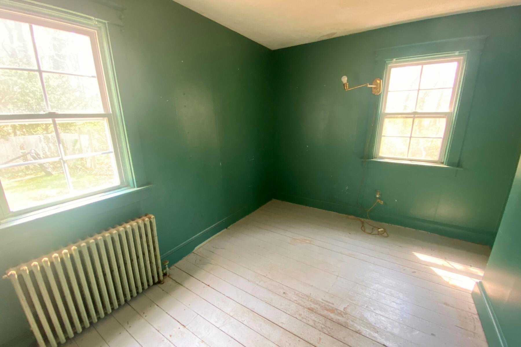 15 Phillips Road Hyannis, MA 02601 - Photo 6 of 11 9