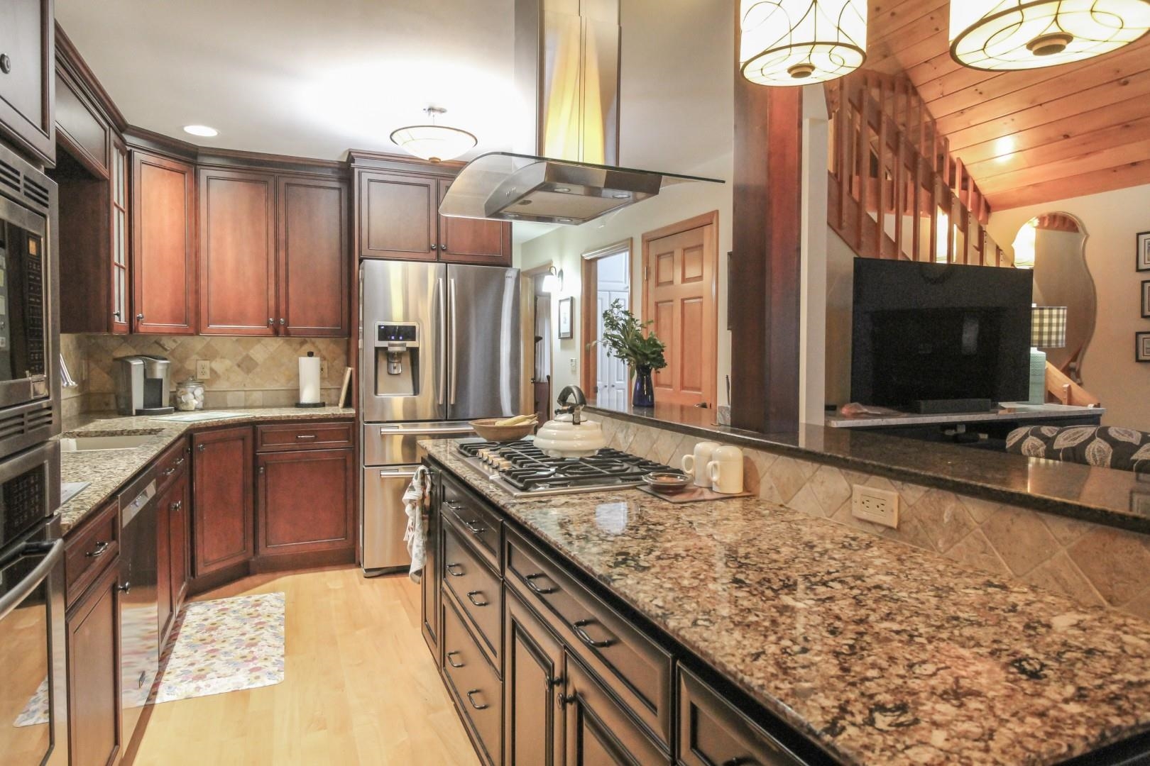 W9056 Ripley Road Cambridge, WI 53523 - Photo 11 of 78 Gallery Image 11