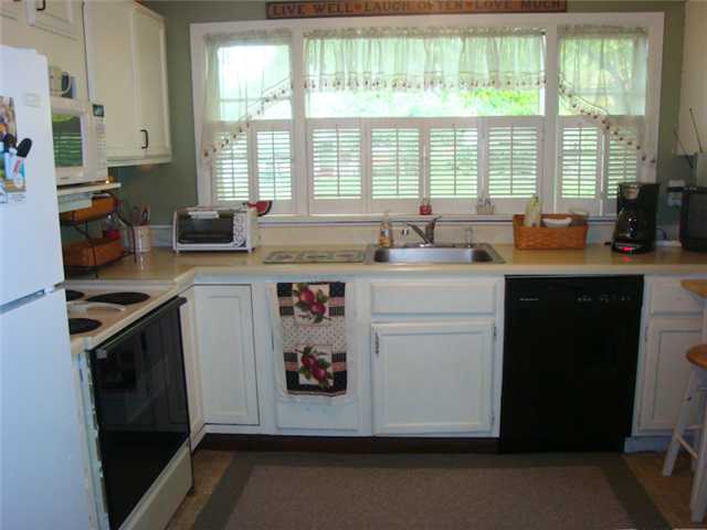 2987 Wicklow Road Columbus, OH 43204 - Photo 4 of 13 Gallery Image 4