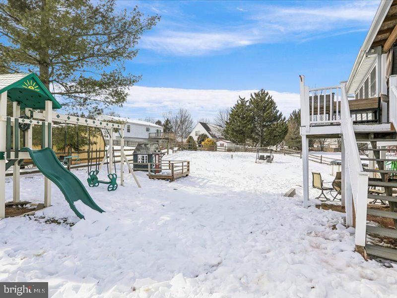 33 Musket Court Taneytown, MD 21787 - Photo 34 of 40 Fenced yard, swing set, play house