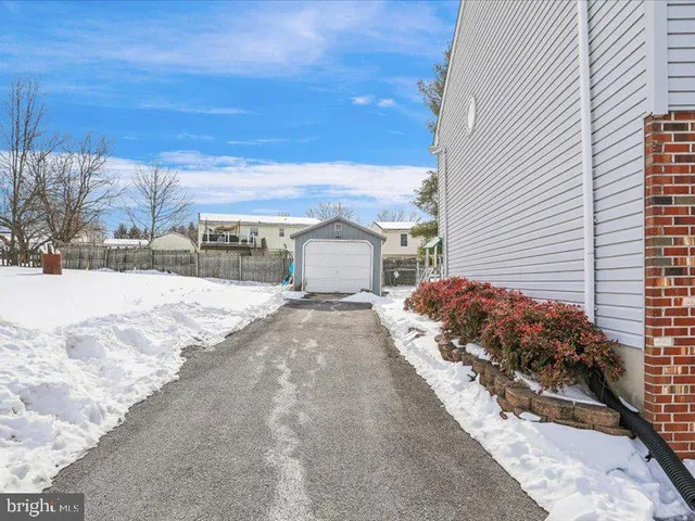 $425,000 | 33 Musket Court, Taneytown, MD 21787