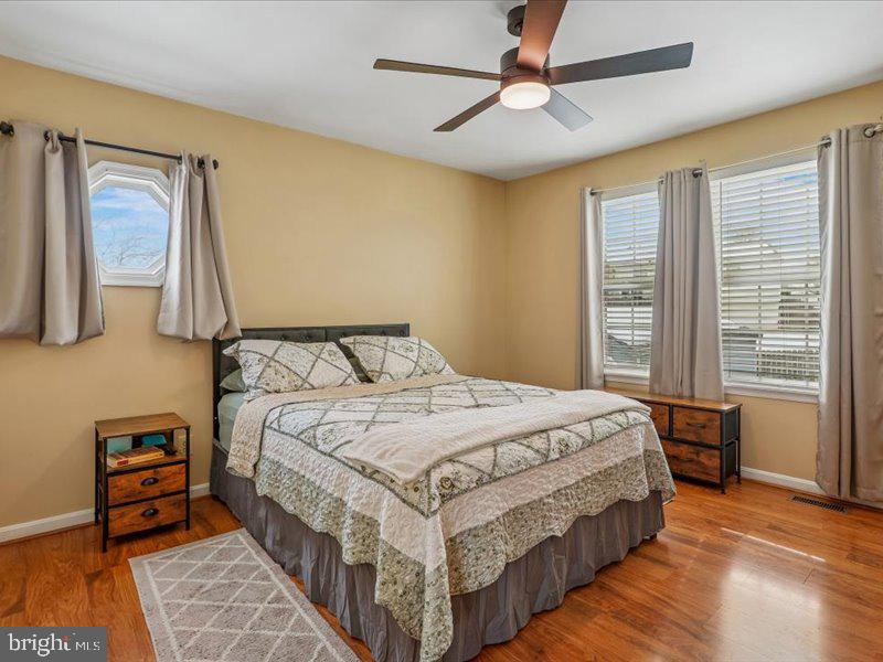 33 Musket Court Taneytown, MD 21787 - Photo 5 of 40 Primary bedroom