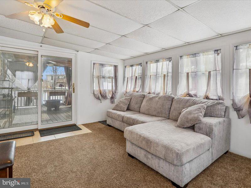 33 Musket Court Taneytown, MD 21787 - Photo 6 of 40 Heated Sunroom