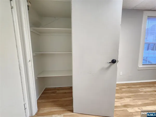 $1,700 | 261 Clifton Avenue, Unit 1, Clifton, NJ 07011