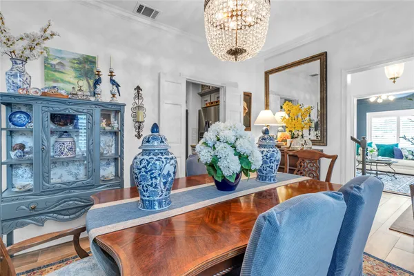 $377,800 | 7631 Ameswood Road, Houston, TX 77095