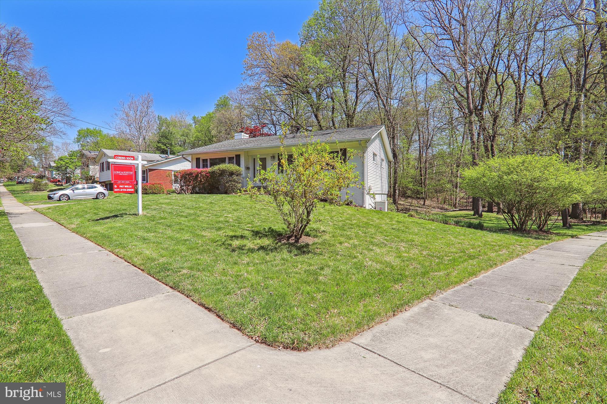 824 Carter Road Rockville, MD 20852 - Photo 2 of 75 A corner lot adds so much extra yard