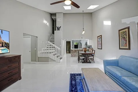 $360,000 | 456 Southeast 14th Street, Dania Beach, FL 33004