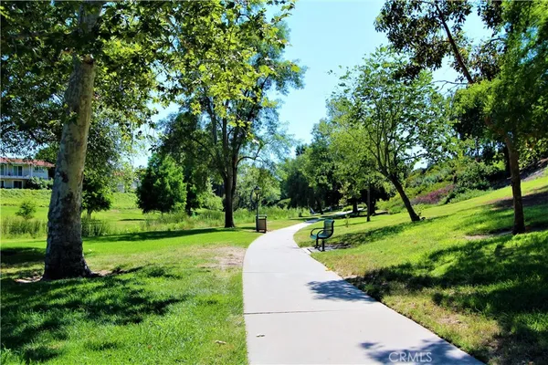 $464,900 | 475 Calle Cadiz, Unit D, Laguna Woods, CA 92637