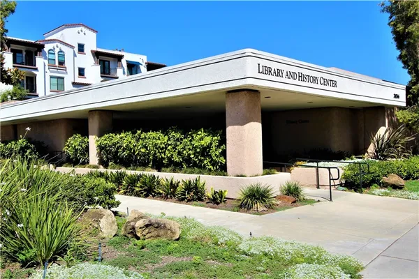 $464,900 | 475 Calle Cadiz, Unit D, Laguna Woods, CA 92637