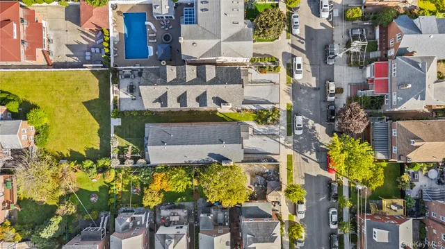 $6,200 | 2063 Narragansett Avenue, Unit 2 | Pelham Parkway