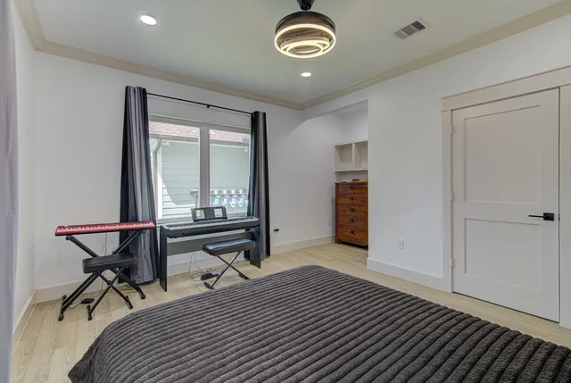 $579,900 | 8324 Jennings Street, Houston, TX 77017