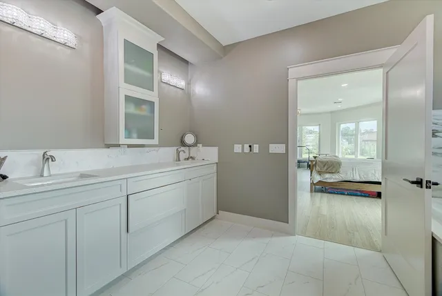 $579,900 | 8324 Jennings Street, Houston, TX 77017