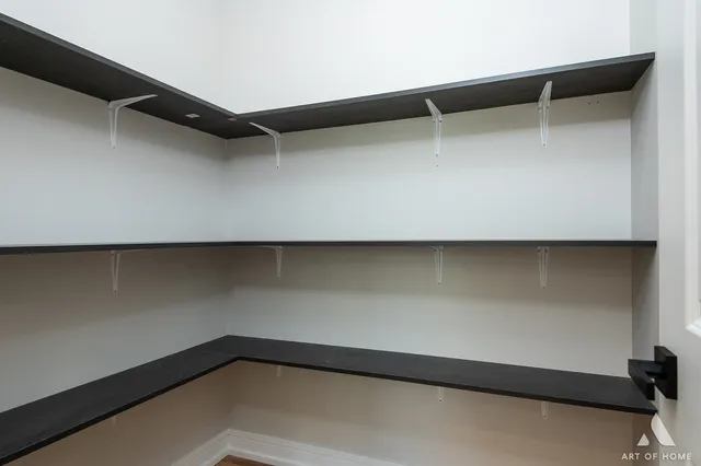 $644,900 | 7957 West 73rd Place, Bridgeview, IL 60455