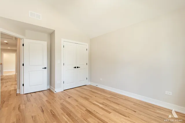 $644,900 | 7957 West 73rd Place, Bridgeview, IL 60455