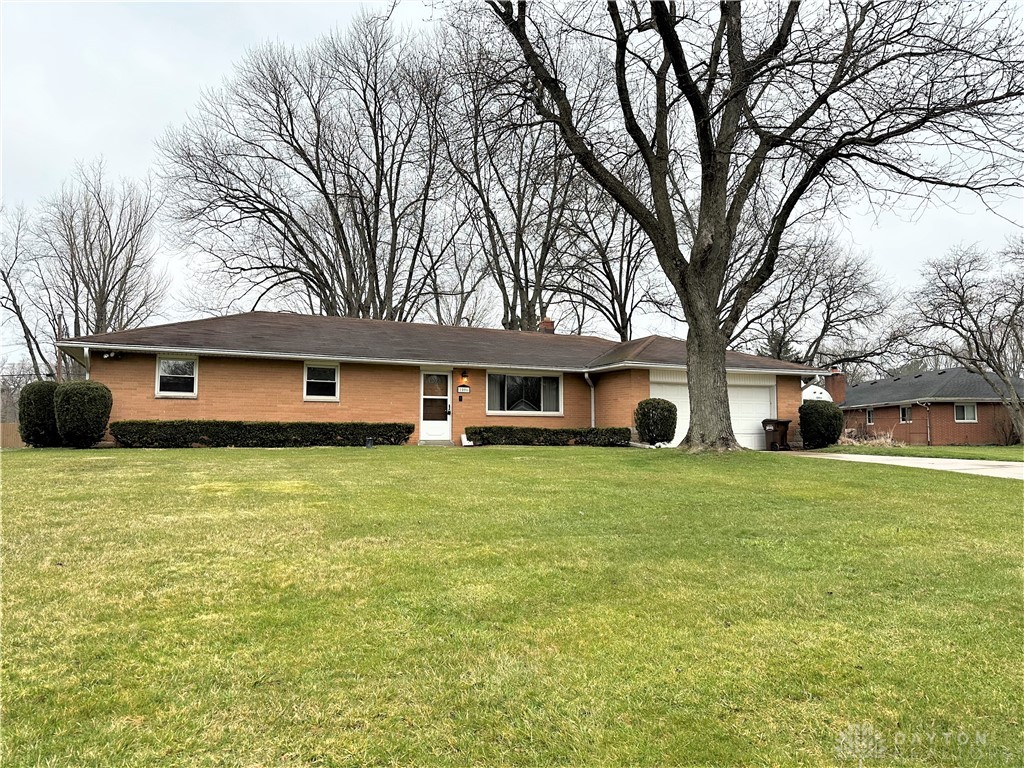 1006 River Hills Road Beavercreek, OH 45430 - Photo 2 of 27