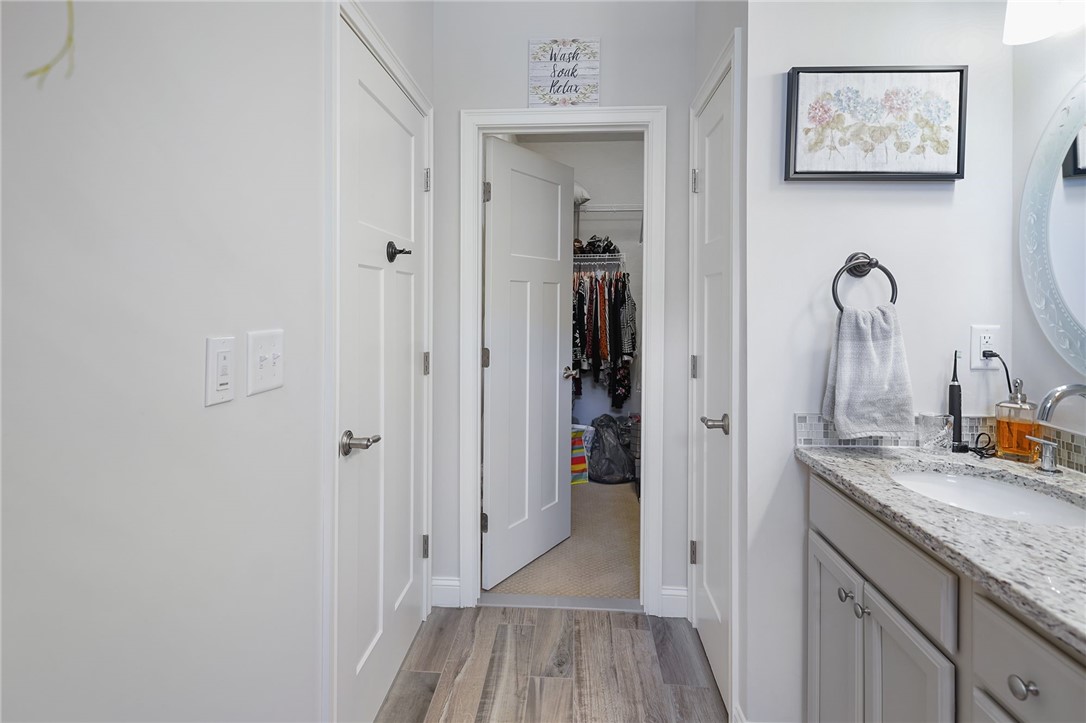 200 Granite Street, Unit 9 Warwick, RI 02886 - Photo 13 of 26