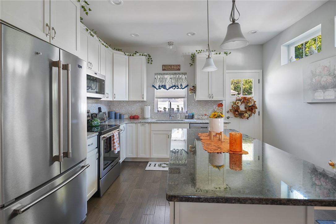 200 Granite Street, Unit 9 Warwick, RI 02886 - Photo 6 of 26