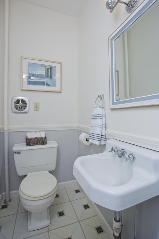 12 Spencer Street Springfield, MA 01118 - Photo 11 of 23 Gallery Image 11