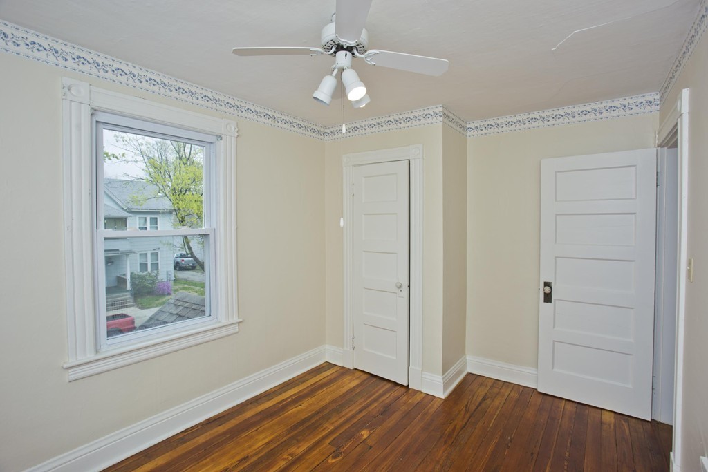 12 Spencer Street Springfield, MA 01118 - Photo 13 of 23 Gallery Image 13