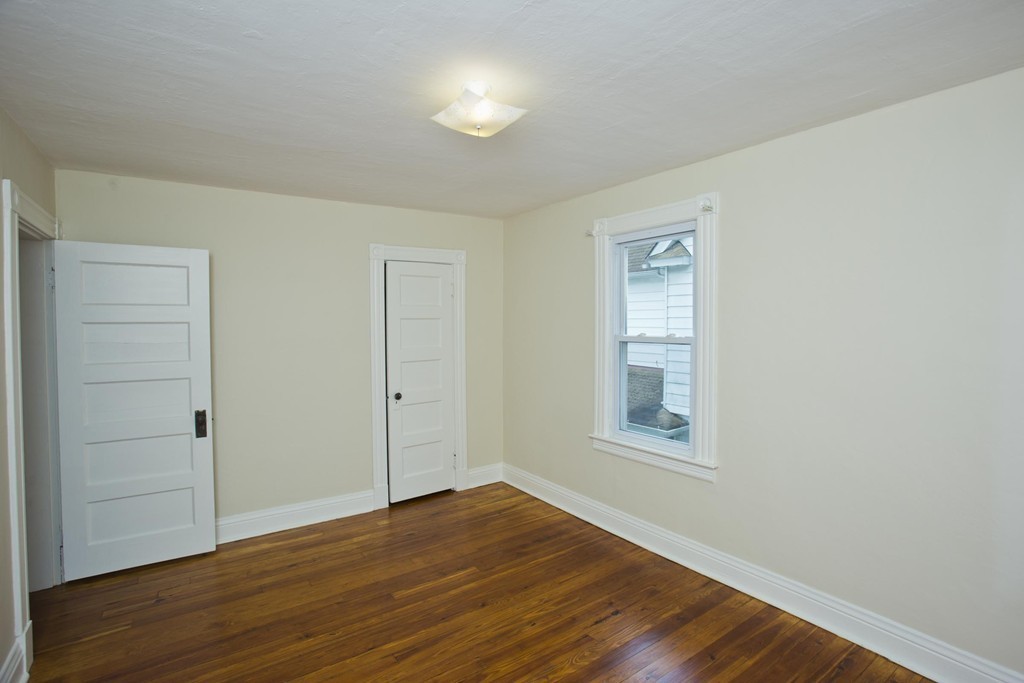 12 Spencer Street Springfield, MA 01118 - Photo 20 of 23 Gallery Image 20