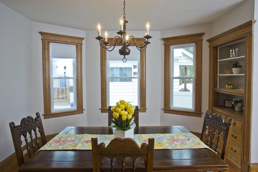 12 Spencer Street Springfield, MA 01118 - Photo 8 of 23 Gallery Image 8