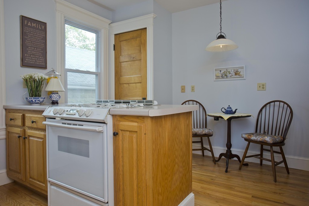 12 Spencer Street Springfield, MA 01118 - Photo 10 of 23 Gallery Image 10