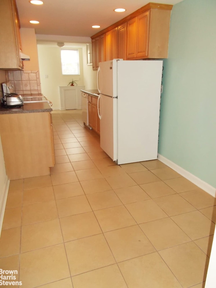 19 150th Street Queens, NY 11357 - Photo 14 of 18