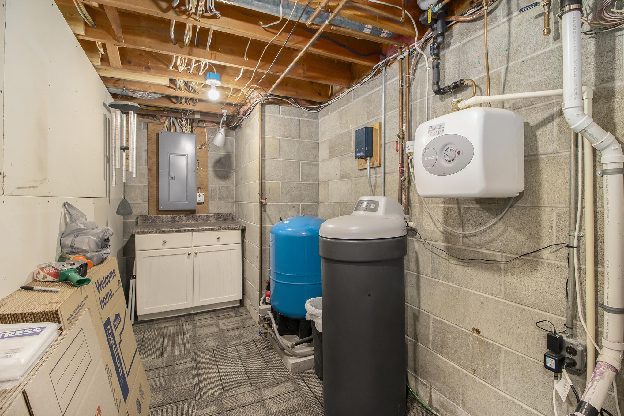 10410 Moon Road Milan, MI 48160 - Photo 23 of 47 Utility room_2