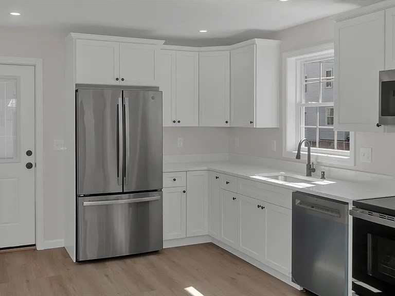 65 Euclid Avenue, Unit 1 Springfield, MA 01108 - Photo 6 of 15