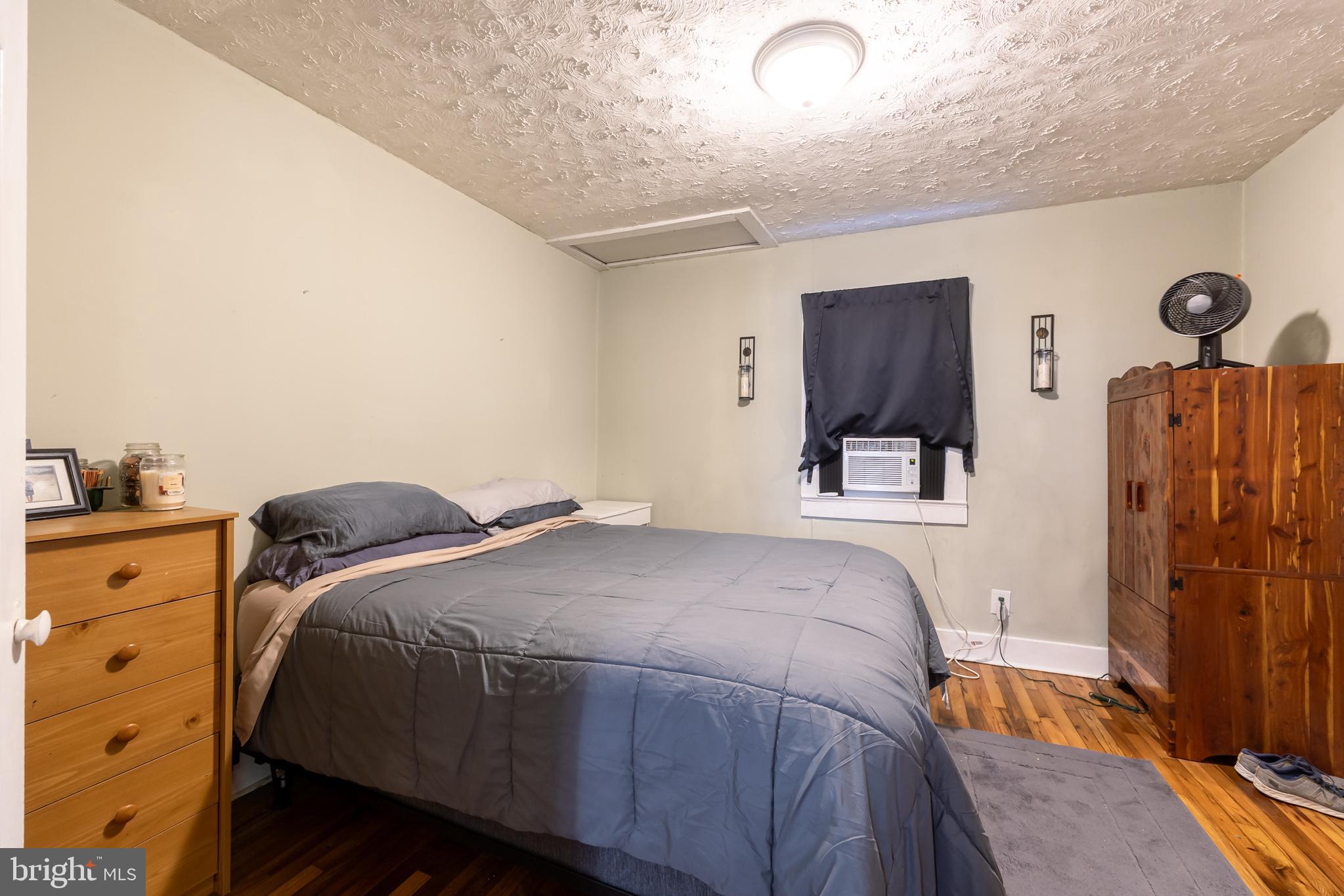 17227 Oakshade Road Orange, VA 22960 - Photo 10 of 19 a bedroom with a bed and a closet