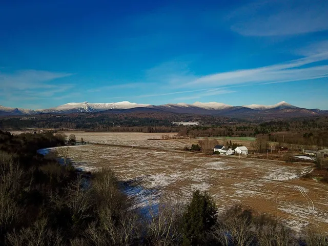 $695,000 | 167 High Meadow Road, Stowe, VT 05672