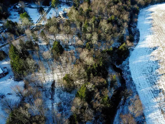 $695,000 | 167 High Meadow Road, Stowe, VT 05672