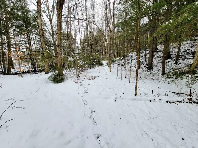 $695,000 | 167 High Meadow Road, Stowe, VT 05672